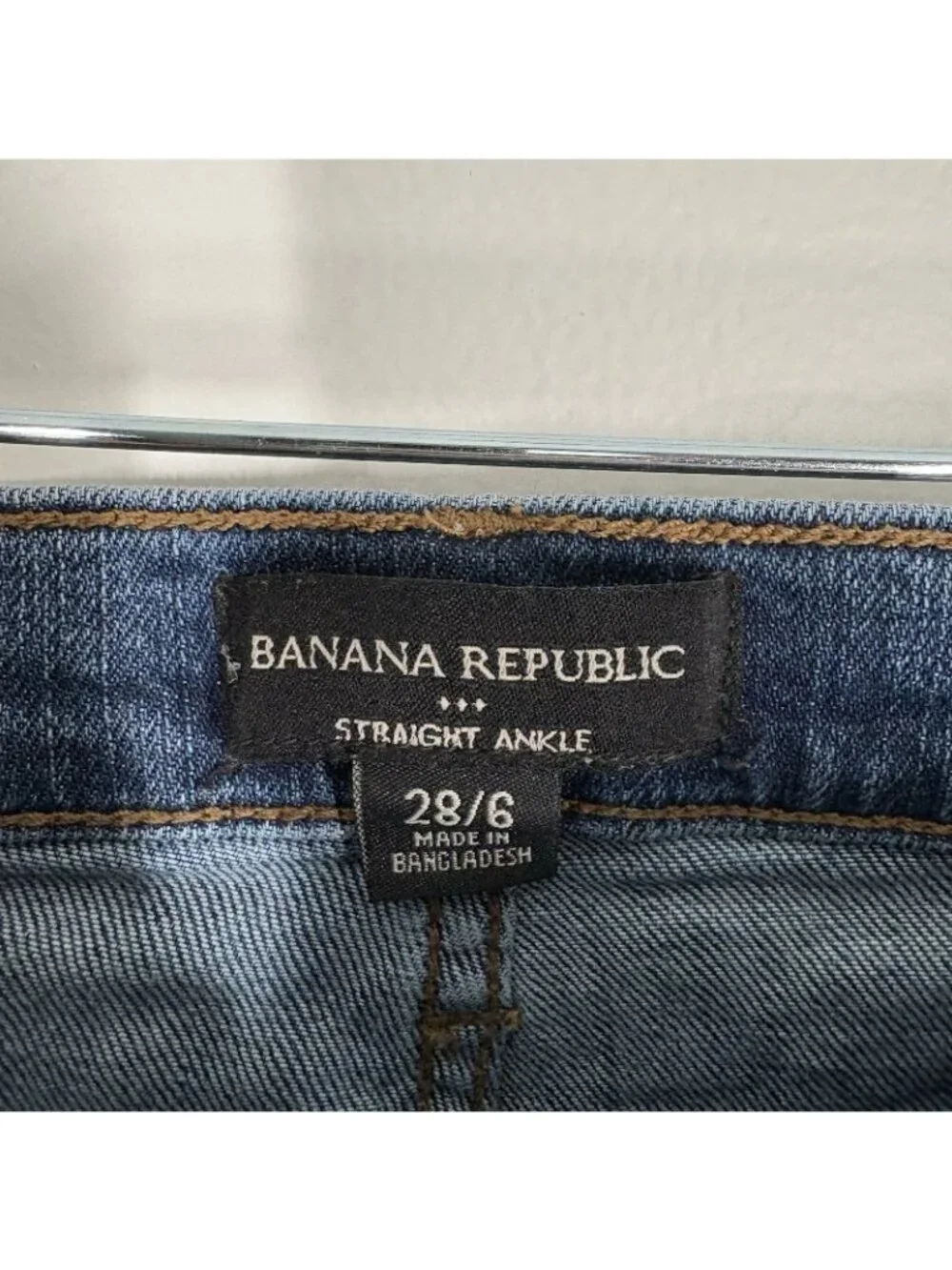 Banana Republic Factory Women 28/6 Medium Wash Tuxedo Stripe Straight Ankle Jean